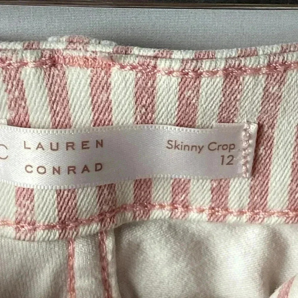 LC LAUREN CONRAD SKINNY CROP JEANS SIZE 12 SOFT RED STRIPE RAW HEM GUC CLEAN - Picture 13 of 13
